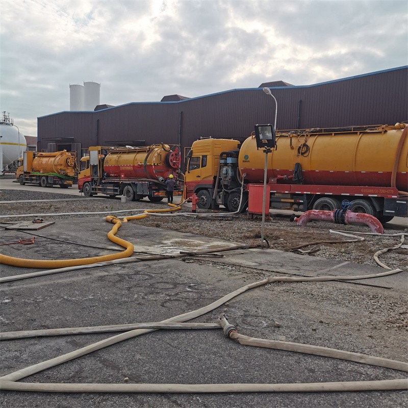 潘集污水池清理