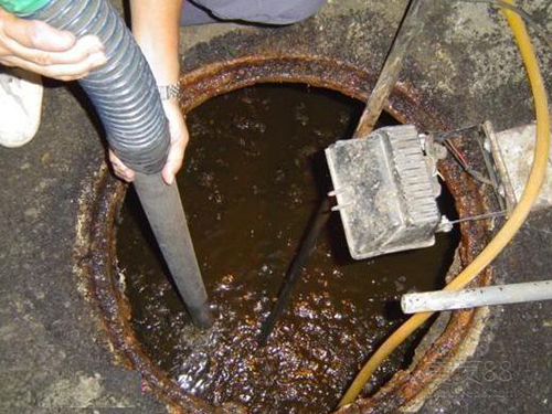 潘集隔油池清理