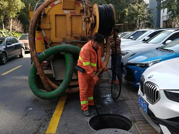 潘集排污管道清淤